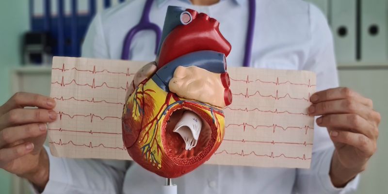 How to Treat Postural Orthostatic Tachycardia Syndrome: A Comprehensive Guide 