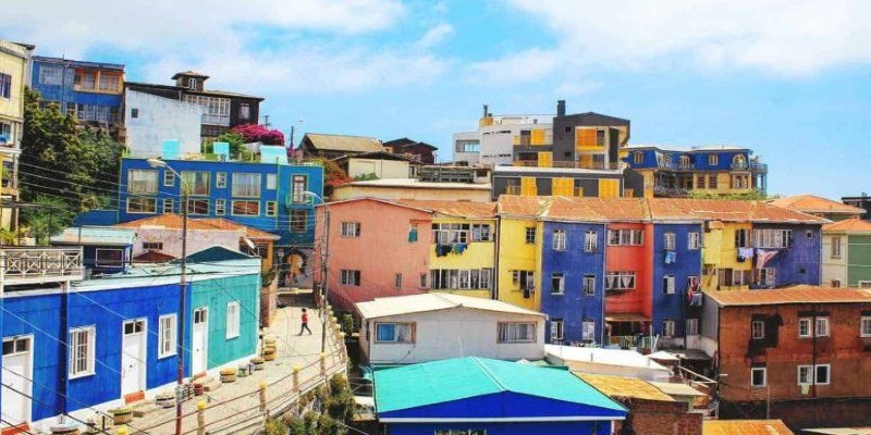 Valparaíso: A City of Colour and Chaos